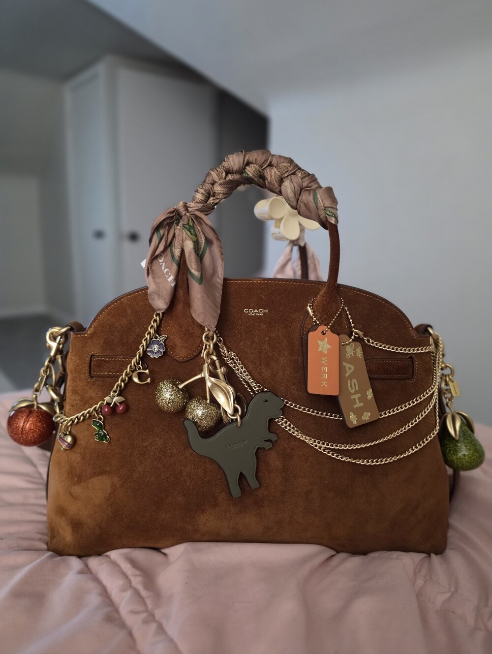 Coach Empire 40 Suede Warm Brown